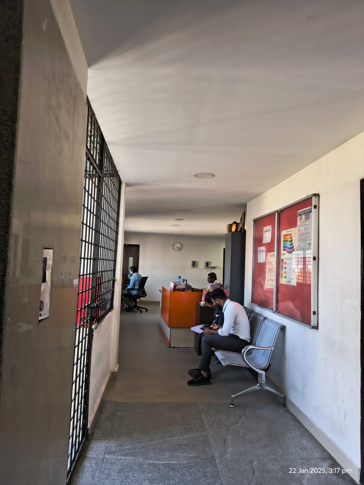 Avinash College of Commerce Avinash College of Commerce photo 5